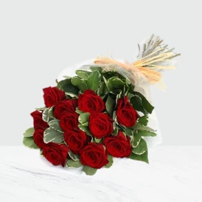 BUQUÊ  COM ROSAS  COLOMBIANAS B 226